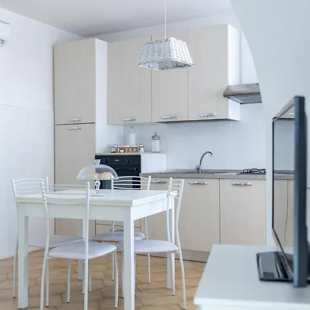 Zangara Flat شقة *